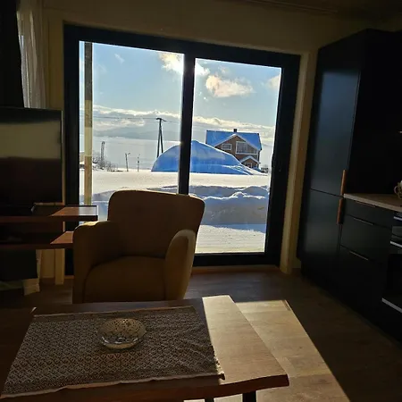 On The Beautiful Island Of Senja! Apartamento Senja